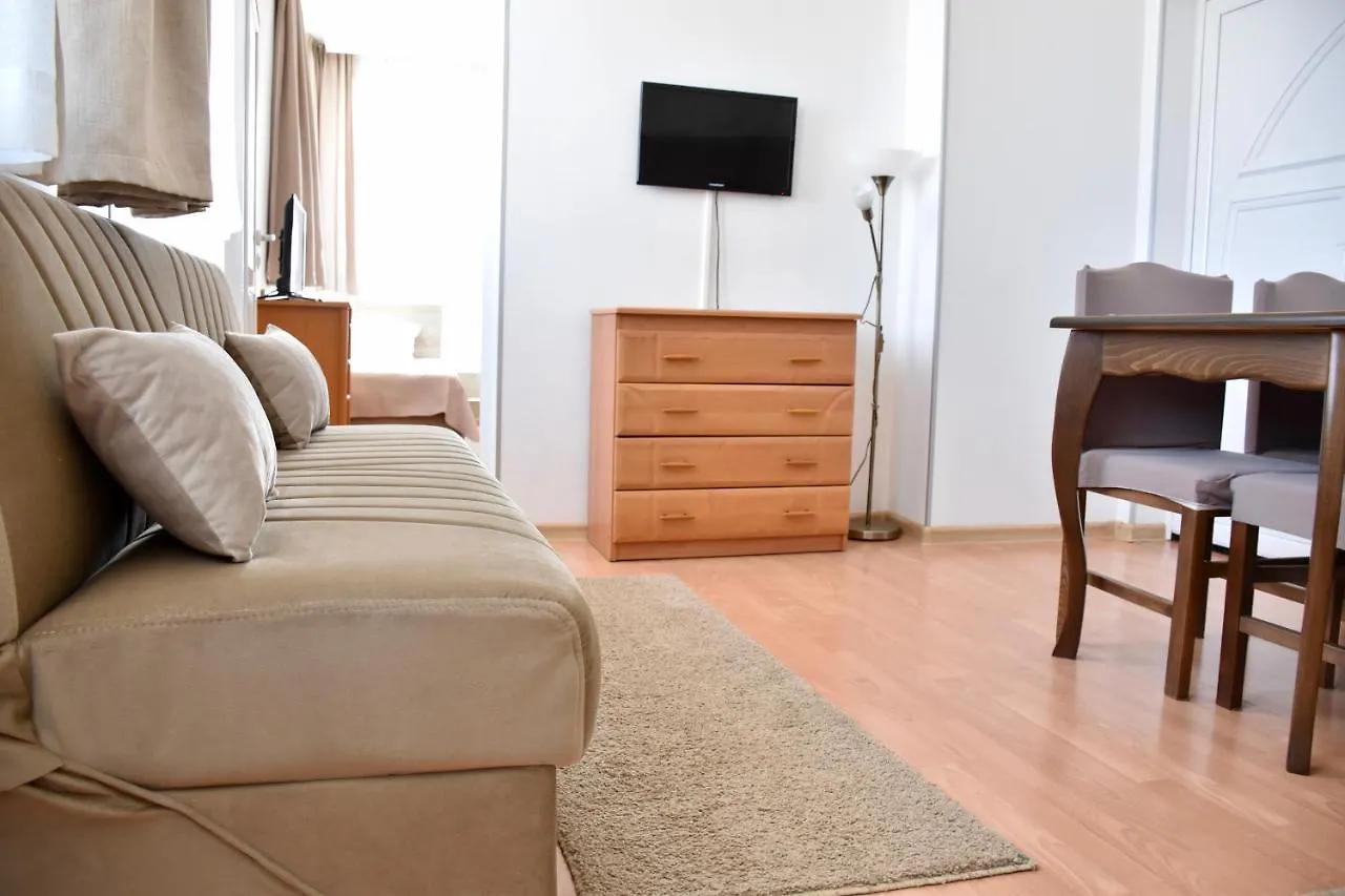 Family Hotel Apolonia Sosopol 3*,